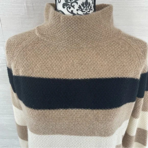 MaxMara Striped Mock Turtleneck Cashmere Sweater. Beautiful! - Picture 2 of 7